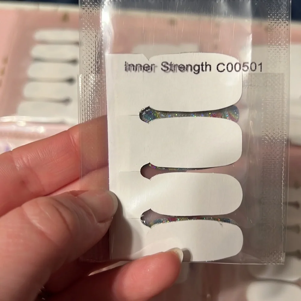 Color Street Inner Strength - Picture 2 of 2